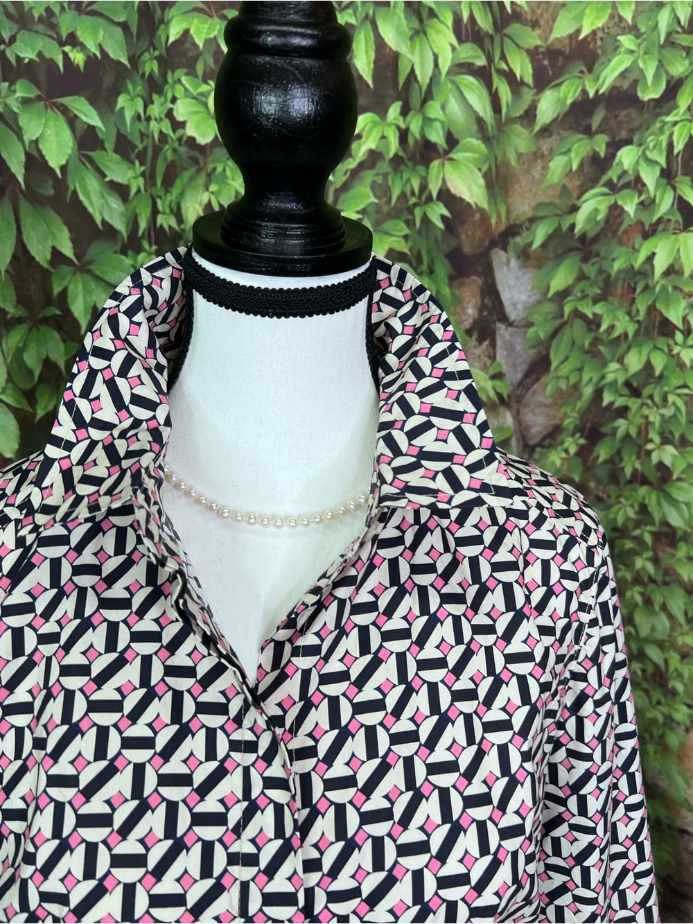 TYLER BOE Navy, Pink, and Cream Preppy Covered Button Front Pleated Yoke Top, 8 - Picture 4 of 16